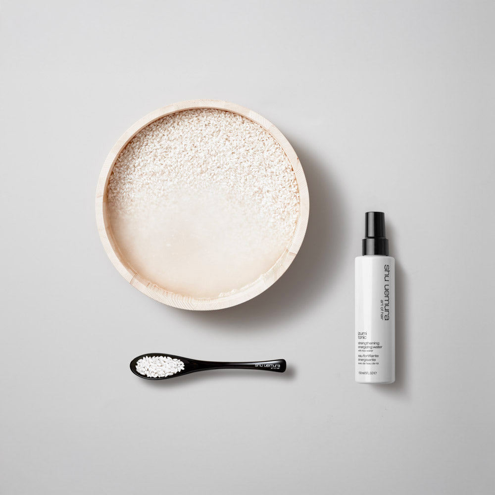 Shu Uemura Izumi Tonic Strenghtening Energizing Water  150ml - acqua spray fortificante ed energizzante [all]