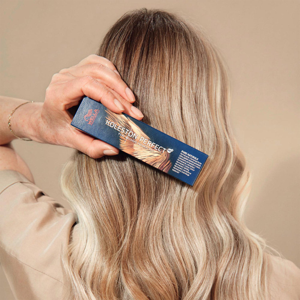 Wella Koleston Perfect ME+ Rich Naturals 8/98 Biondo Chiaro Cenere Perla 60ml - colorazione permanente [all]