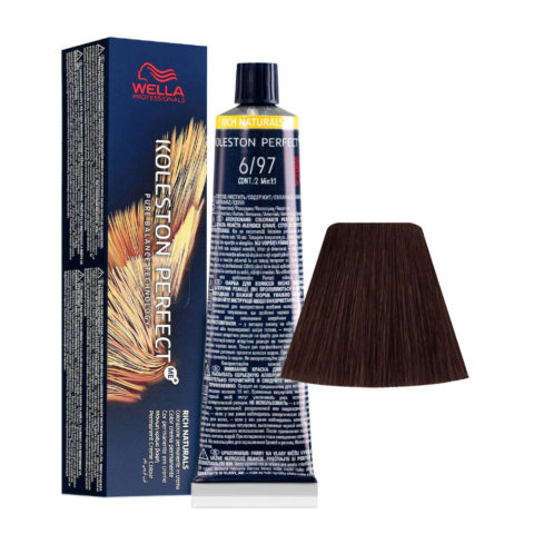 Wella Koleston Perfect Me+ Rich Naturals 6/97 Dunkles Cendré-Sandblond 60 ml - permanente Färbung