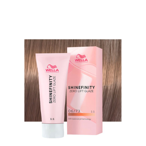 Shinefinity Caramel Chocolate 06/73 Dunkelgoldenes Sandblond 60 ml – demi-permanente Farbe